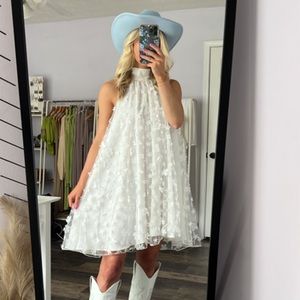 Floral Appliqué Sleeveless Dress in White